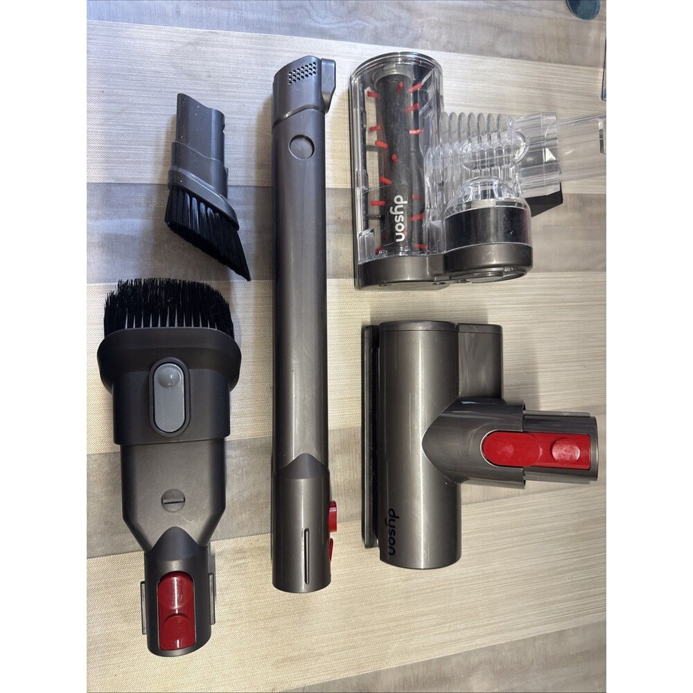 Dyson V15 /5  Accessories